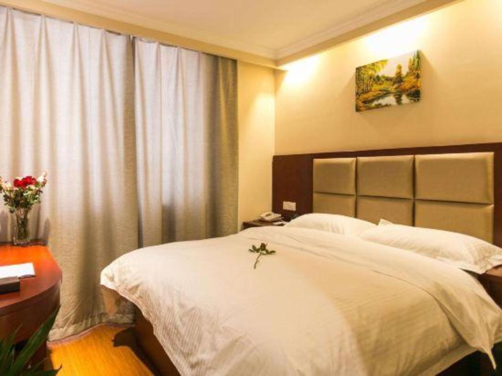 Greentree Inn Suzhou Guanqian Street Leqiao Metro Station Exterior photo